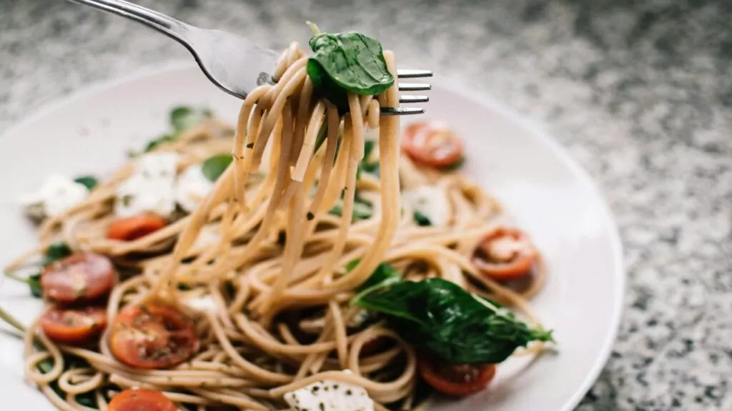 expert-tips-for-a-balanced-natural-diet