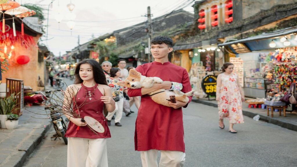 paws-and-wellness-festival-promotes-peace-together